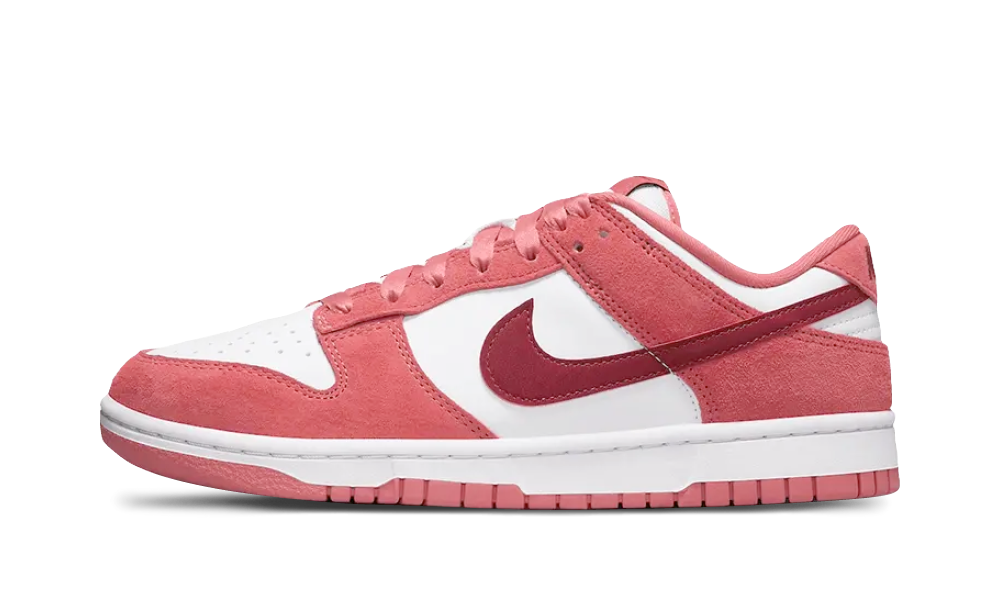 Nike Dunk Low Valentine's Day (2024)